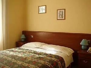 Hotel Edy Milano İtalya